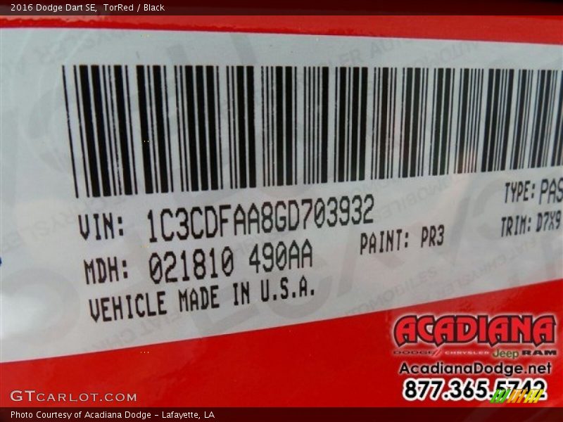 TorRed / Black 2016 Dodge Dart SE