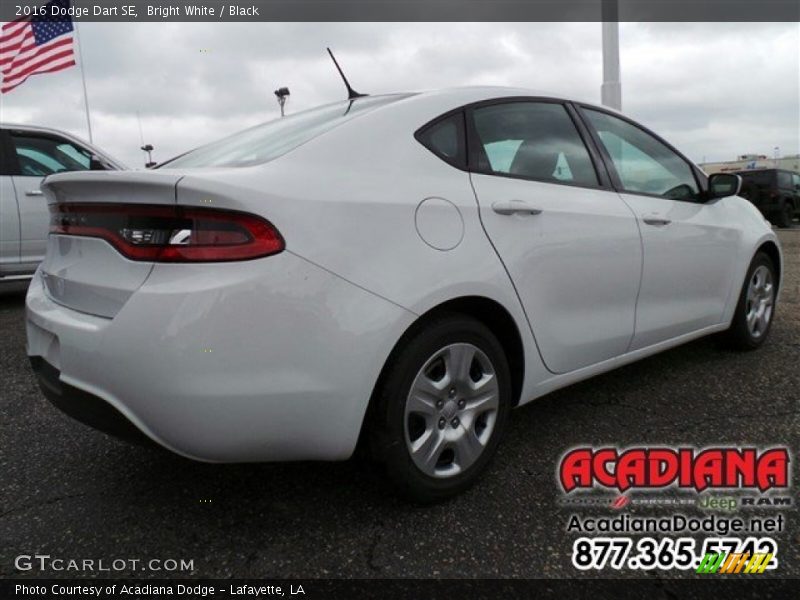 Bright White / Black 2016 Dodge Dart SE