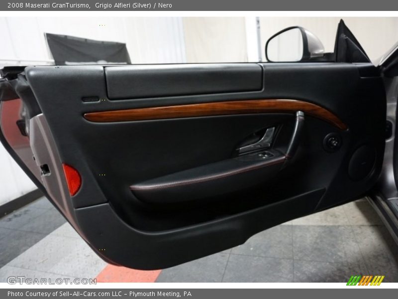 Grigio Alfieri (Silver) / Nero 2008 Maserati GranTurismo