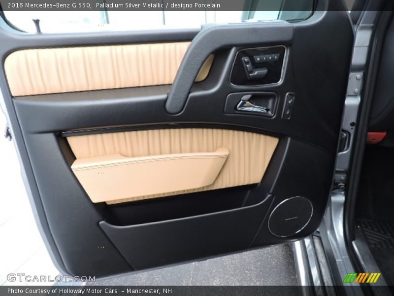 Palladium Silver Metallic / designo Porcelain 2016 Mercedes-Benz G 550