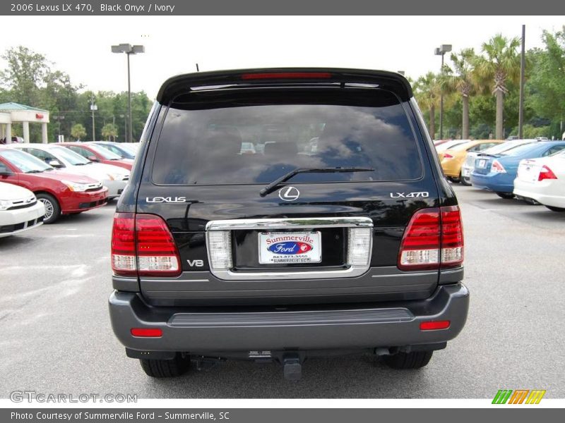 Black Onyx / Ivory 2006 Lexus LX 470