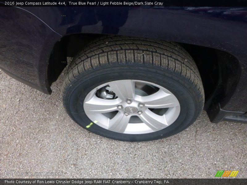 True Blue Pearl / Light Pebble Beige/Dark Slate Gray 2016 Jeep Compass Latitude 4x4