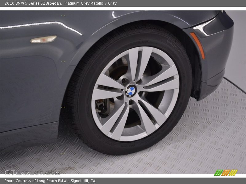 Platinum Grey Metallic / Gray 2010 BMW 5 Series 528i Sedan