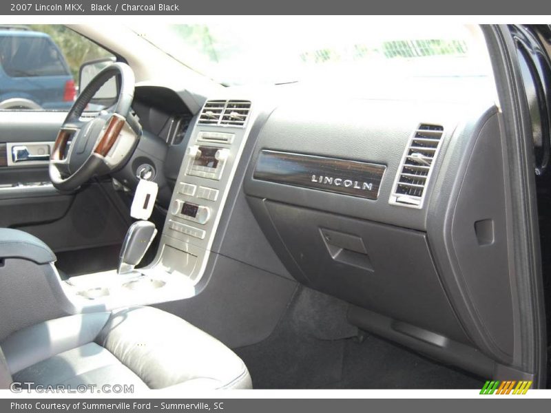 Black / Charcoal Black 2007 Lincoln MKX