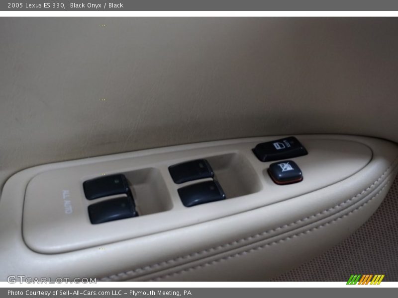 Black Onyx / Black 2005 Lexus ES 330