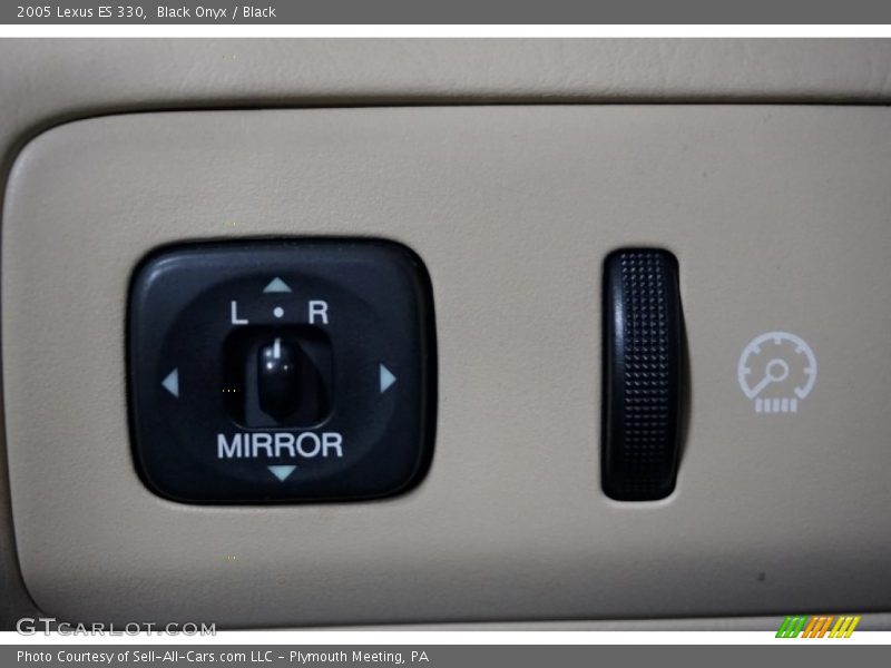 Black Onyx / Black 2005 Lexus ES 330