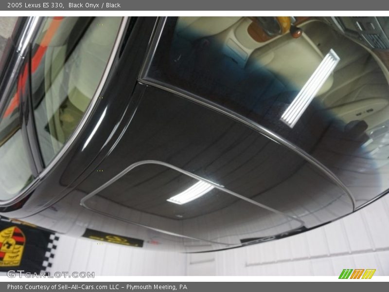 Black Onyx / Black 2005 Lexus ES 330