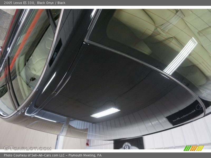 Black Onyx / Black 2005 Lexus ES 330