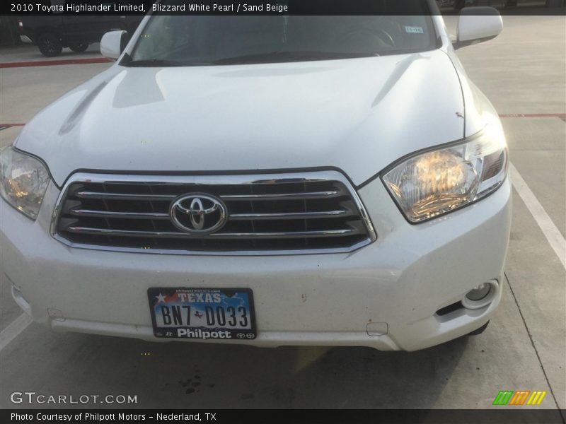 Blizzard White Pearl / Sand Beige 2010 Toyota Highlander Limited