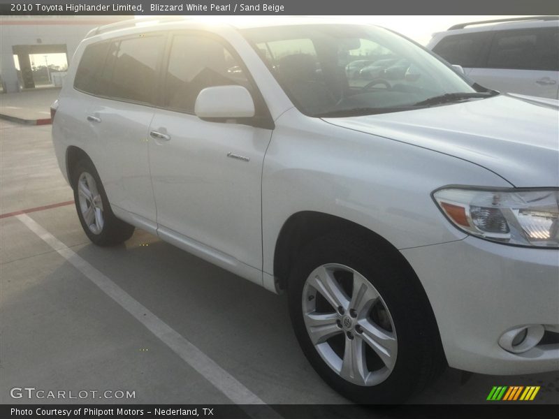 Blizzard White Pearl / Sand Beige 2010 Toyota Highlander Limited