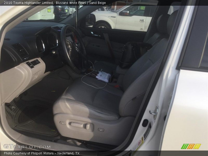 Blizzard White Pearl / Sand Beige 2010 Toyota Highlander Limited