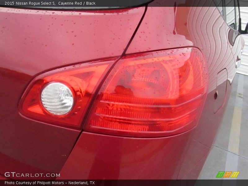 Cayenne Red / Black 2015 Nissan Rogue Select S