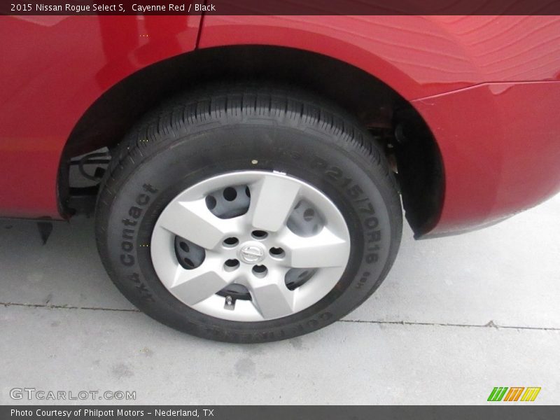 Cayenne Red / Black 2015 Nissan Rogue Select S