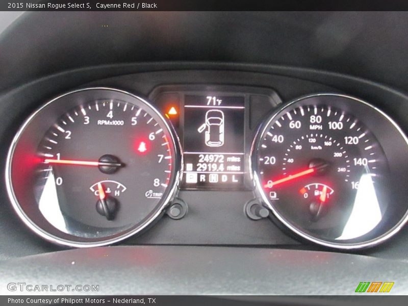 Cayenne Red / Black 2015 Nissan Rogue Select S