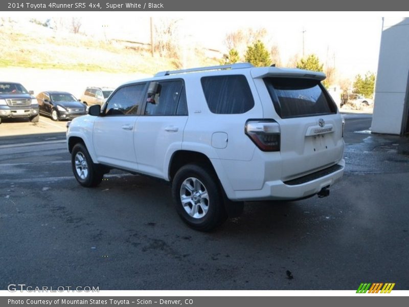 Super White / Black 2014 Toyota 4Runner SR5 4x4