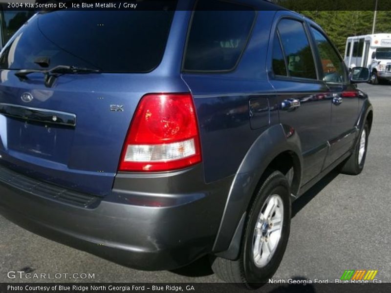 Ice Blue Metallic / Gray 2004 Kia Sorento EX