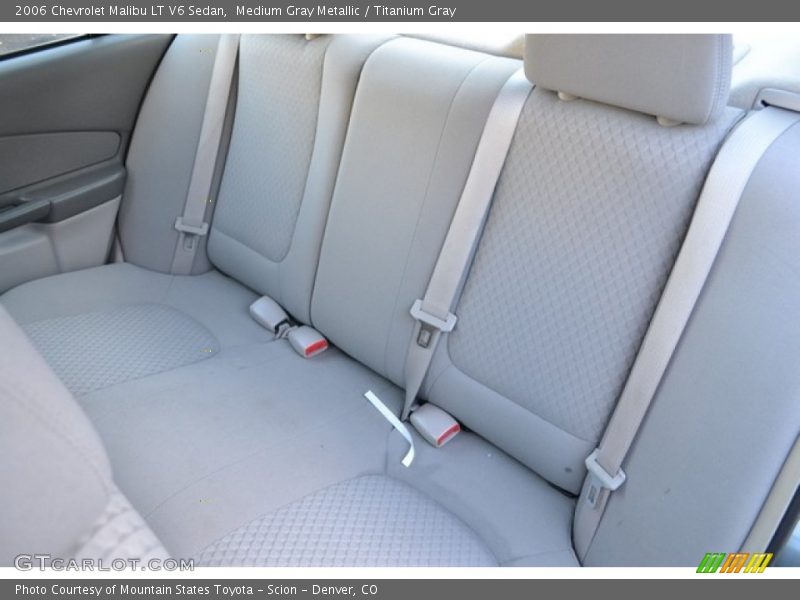 Medium Gray Metallic / Titanium Gray 2006 Chevrolet Malibu LT V6 Sedan