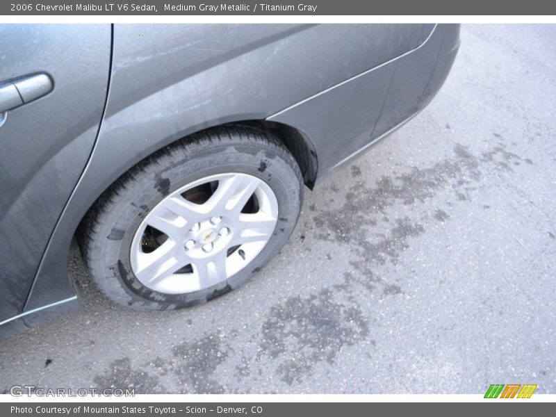 Medium Gray Metallic / Titanium Gray 2006 Chevrolet Malibu LT V6 Sedan