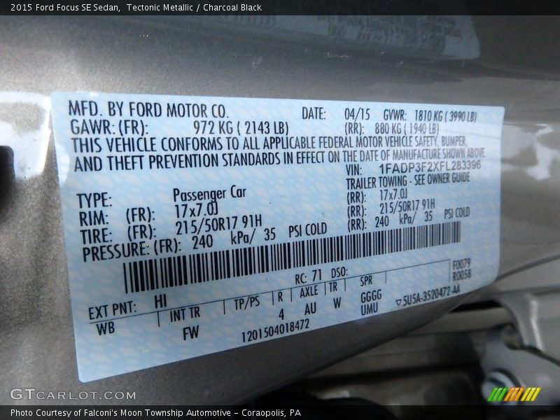Tectonic Metallic / Charcoal Black 2015 Ford Focus SE Sedan