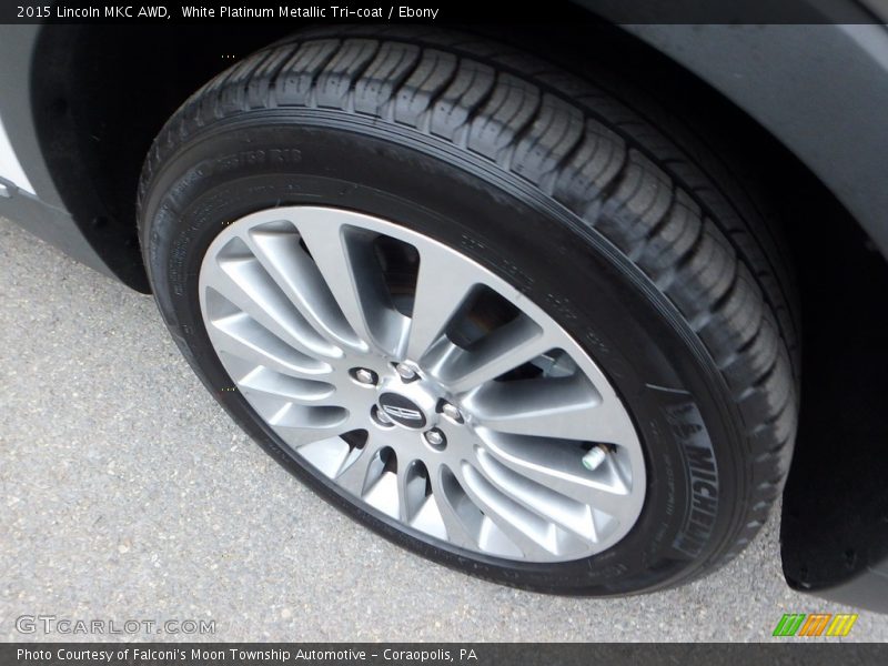 White Platinum Metallic Tri-coat / Ebony 2015 Lincoln MKC AWD