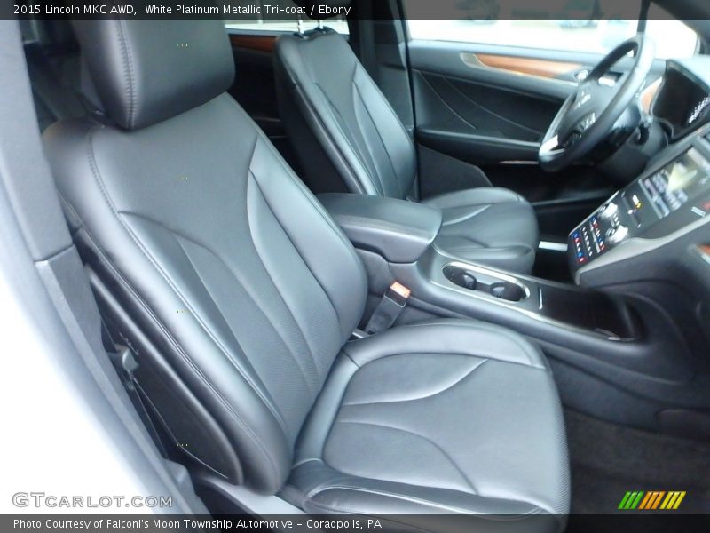 White Platinum Metallic Tri-coat / Ebony 2015 Lincoln MKC AWD