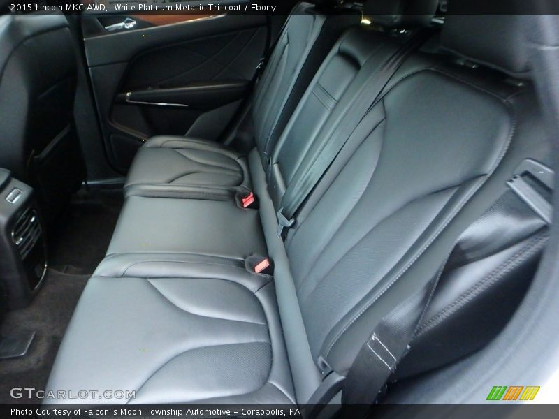 White Platinum Metallic Tri-coat / Ebony 2015 Lincoln MKC AWD