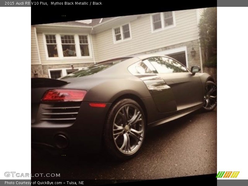 Mythos Black Metallic / Black 2015 Audi R8 V10 Plus