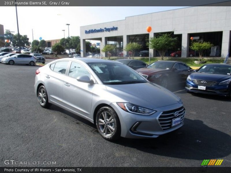 Gray / Gray 2017 Hyundai Elantra SE