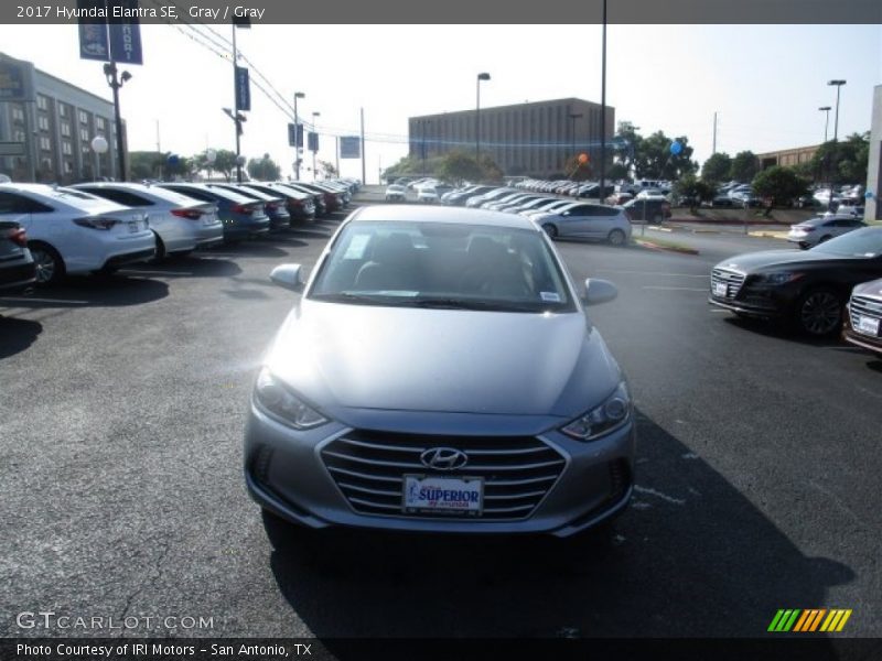 Gray / Gray 2017 Hyundai Elantra SE