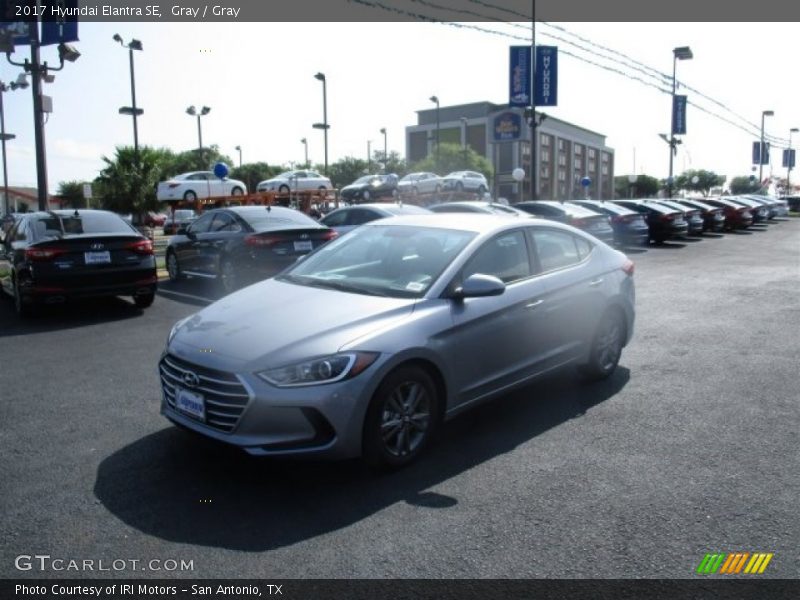 Gray / Gray 2017 Hyundai Elantra SE