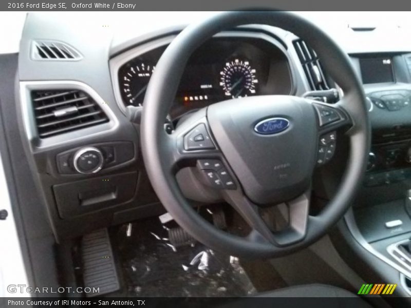 Oxford White / Ebony 2016 Ford Edge SE
