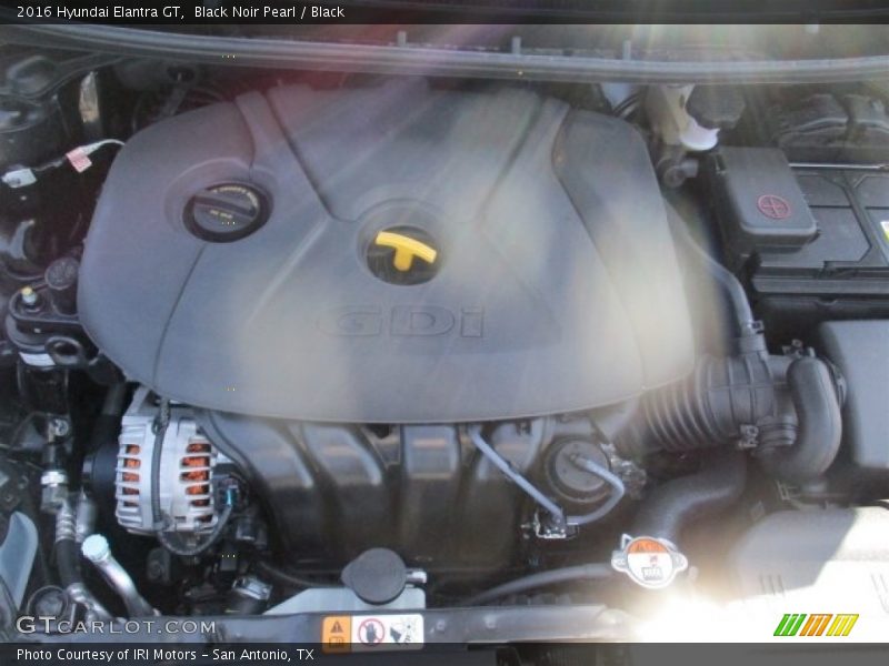 Black Noir Pearl / Black 2016 Hyundai Elantra GT