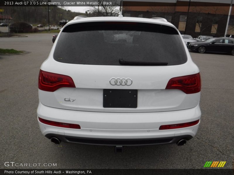 Glacier White Metallic / Black 2013 Audi Q7 3.0 S Line quattro