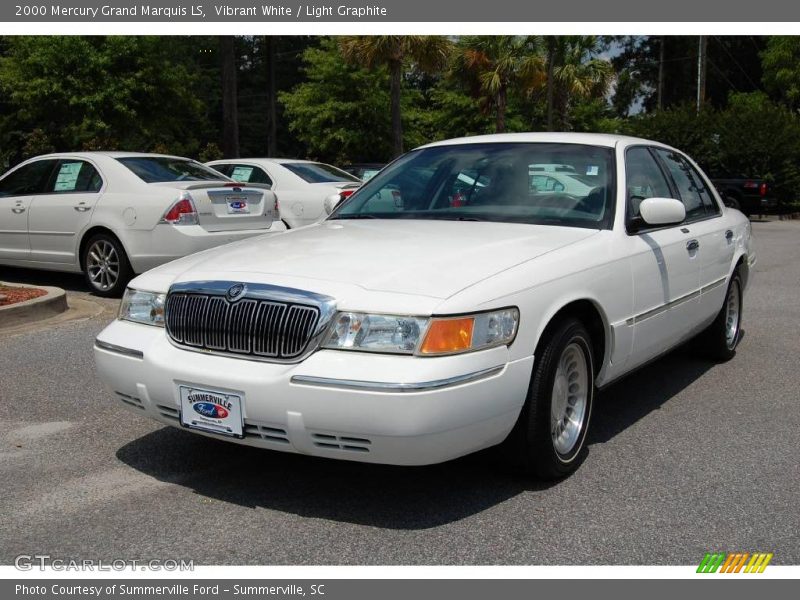 Vibrant White / Light Graphite 2000 Mercury Grand Marquis LS