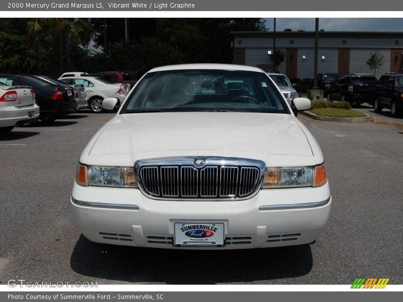 Vibrant White / Light Graphite 2000 Mercury Grand Marquis LS
