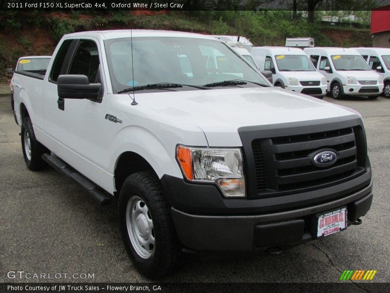 Oxford White / Steel Gray 2011 Ford F150 XL SuperCab 4x4