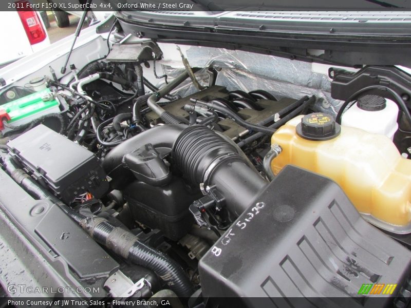 Oxford White / Steel Gray 2011 Ford F150 XL SuperCab 4x4