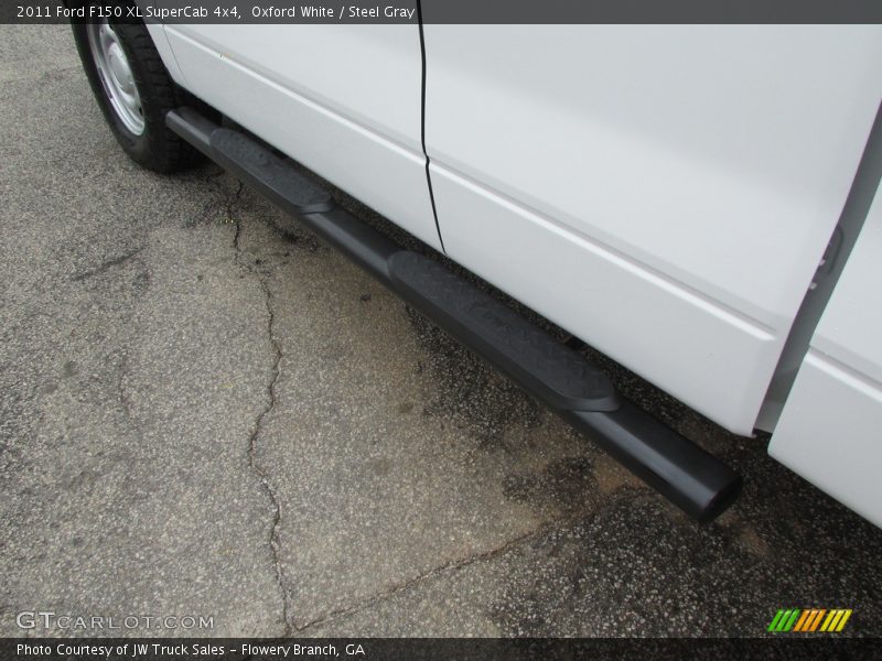Oxford White / Steel Gray 2011 Ford F150 XL SuperCab 4x4