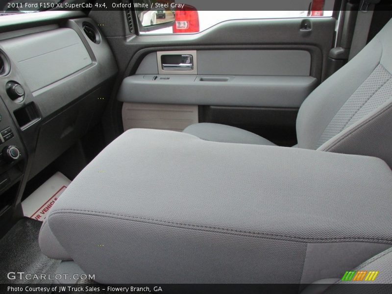Oxford White / Steel Gray 2011 Ford F150 XL SuperCab 4x4