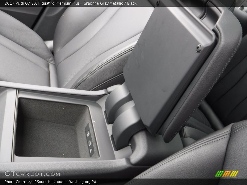 Graphite Gray Metallic / Black 2017 Audi Q7 3.0T quattro Premium Plus