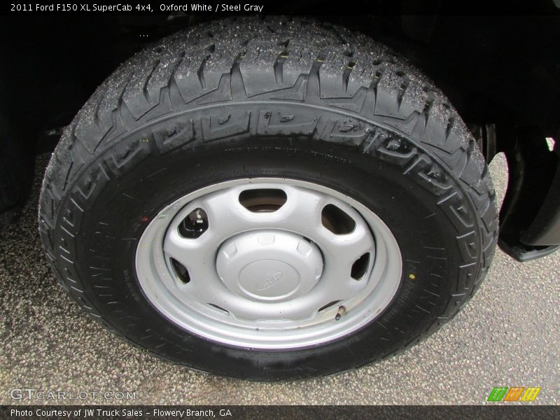 Oxford White / Steel Gray 2011 Ford F150 XL SuperCab 4x4