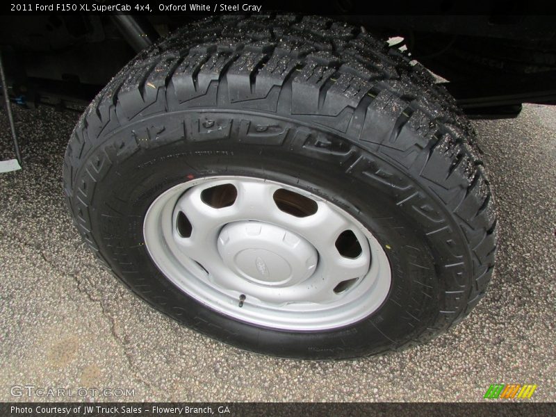 Oxford White / Steel Gray 2011 Ford F150 XL SuperCab 4x4