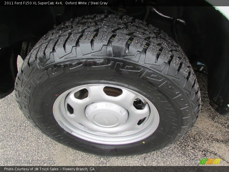 Oxford White / Steel Gray 2011 Ford F150 XL SuperCab 4x4