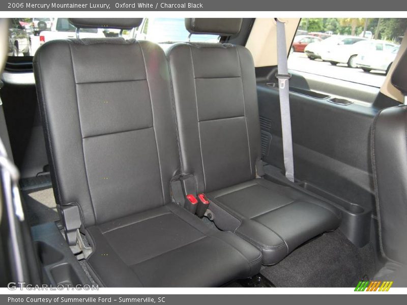 Oxford White / Charcoal Black 2006 Mercury Mountaineer Luxury