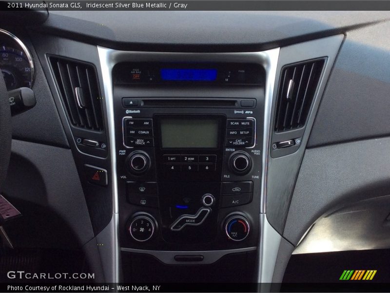 Iridescent Silver Blue Metallic / Gray 2011 Hyundai Sonata GLS