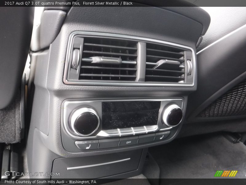 Florett Silver Metallic / Black 2017 Audi Q7 3.0T quattro Premium Plus