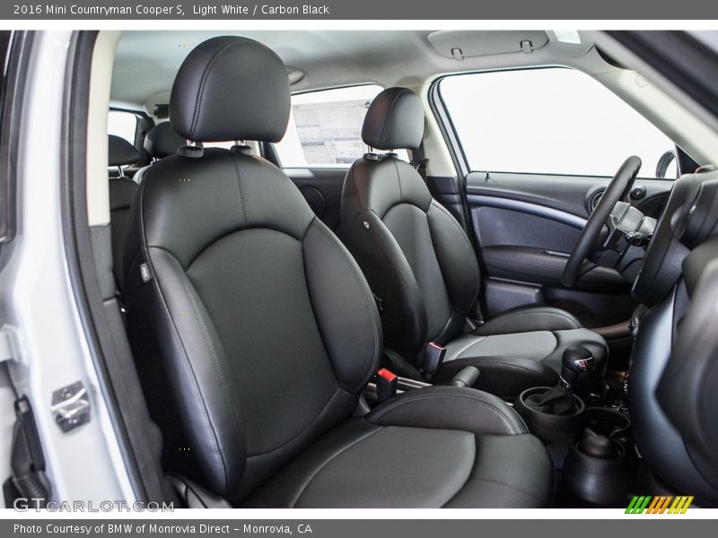 Light White / Carbon Black 2016 Mini Countryman Cooper S