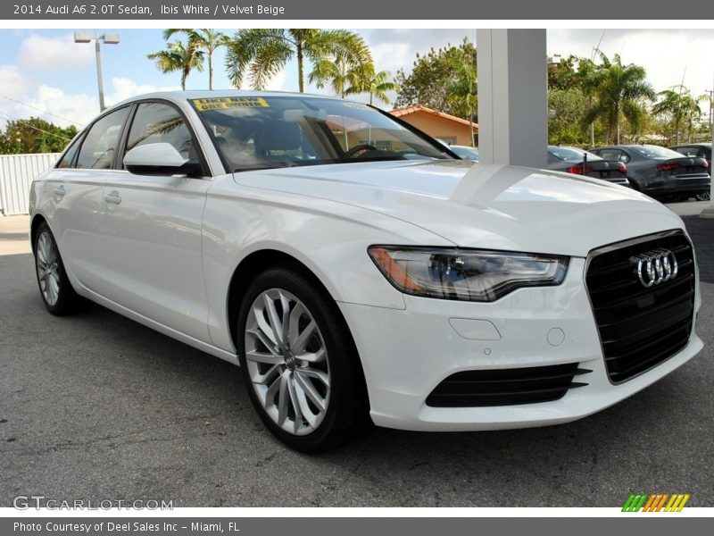 Front 3/4 View of 2014 A6 2.0T Sedan