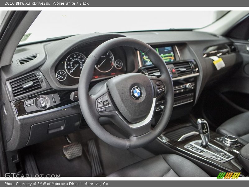 Alpine White / Black 2016 BMW X3 xDrive28i