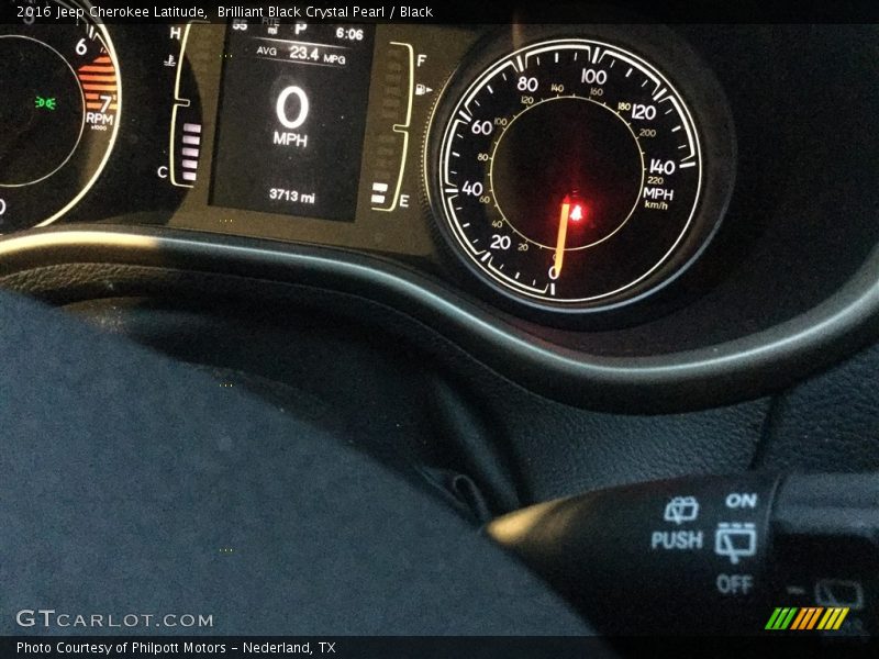 Brilliant Black Crystal Pearl / Black 2016 Jeep Cherokee Latitude